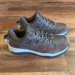 New Balance Men's Trail Hiking Shoes 669 V2 Size 8.5 D Brown Suede Mesh